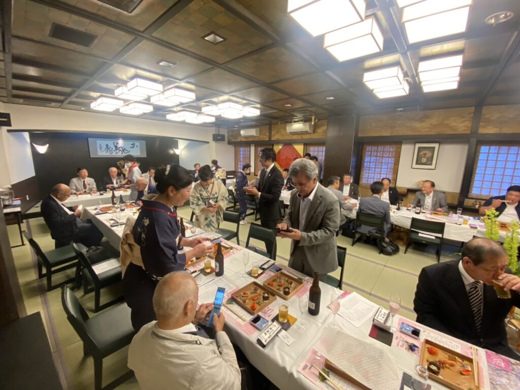 福岡桜ライオンズクラブ納涼例会に参加いたしました