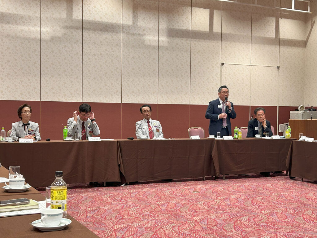 ライオンズクラブ国際協会337-A地区　6Rガバナー公式訪問合同例会　報告