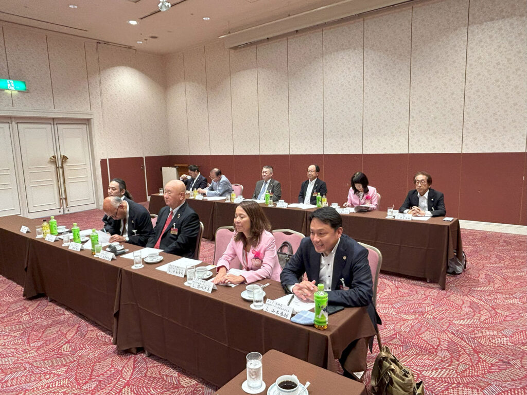 ライオンズクラブ国際協会337-A地区　6Rガバナー公式訪問合同例会　報告