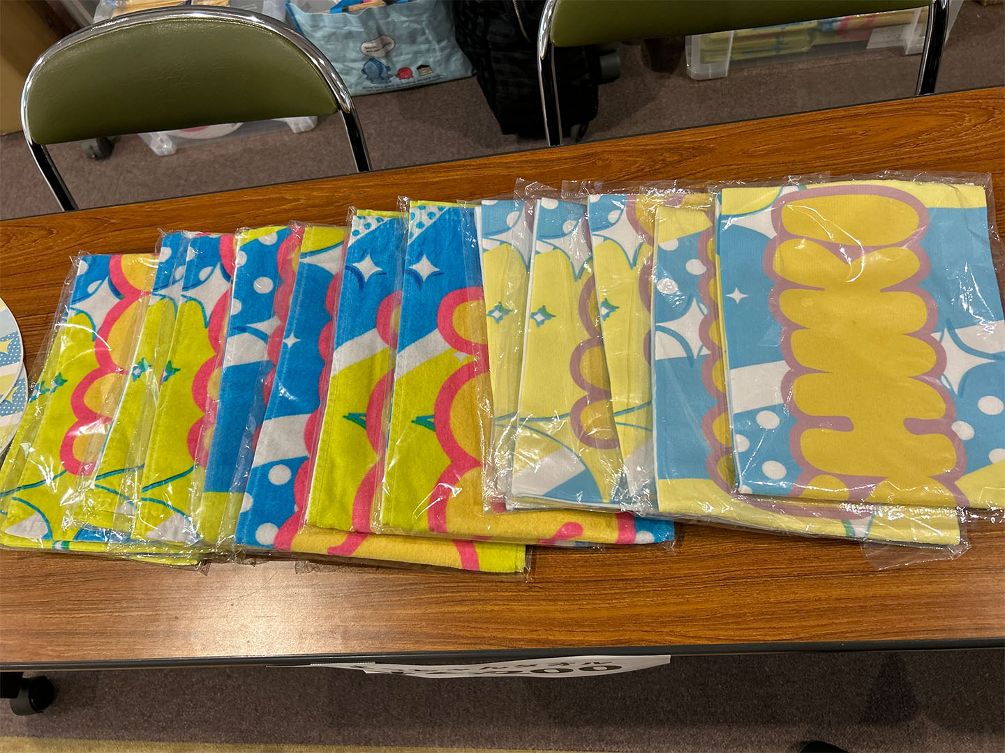 小島よしきデビュー1周年記念 障がい者支援チャリティコンサート開催