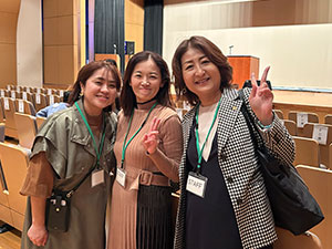 小島よしきデビュー1周年記念 障がい者支援チャリティコンサート開催