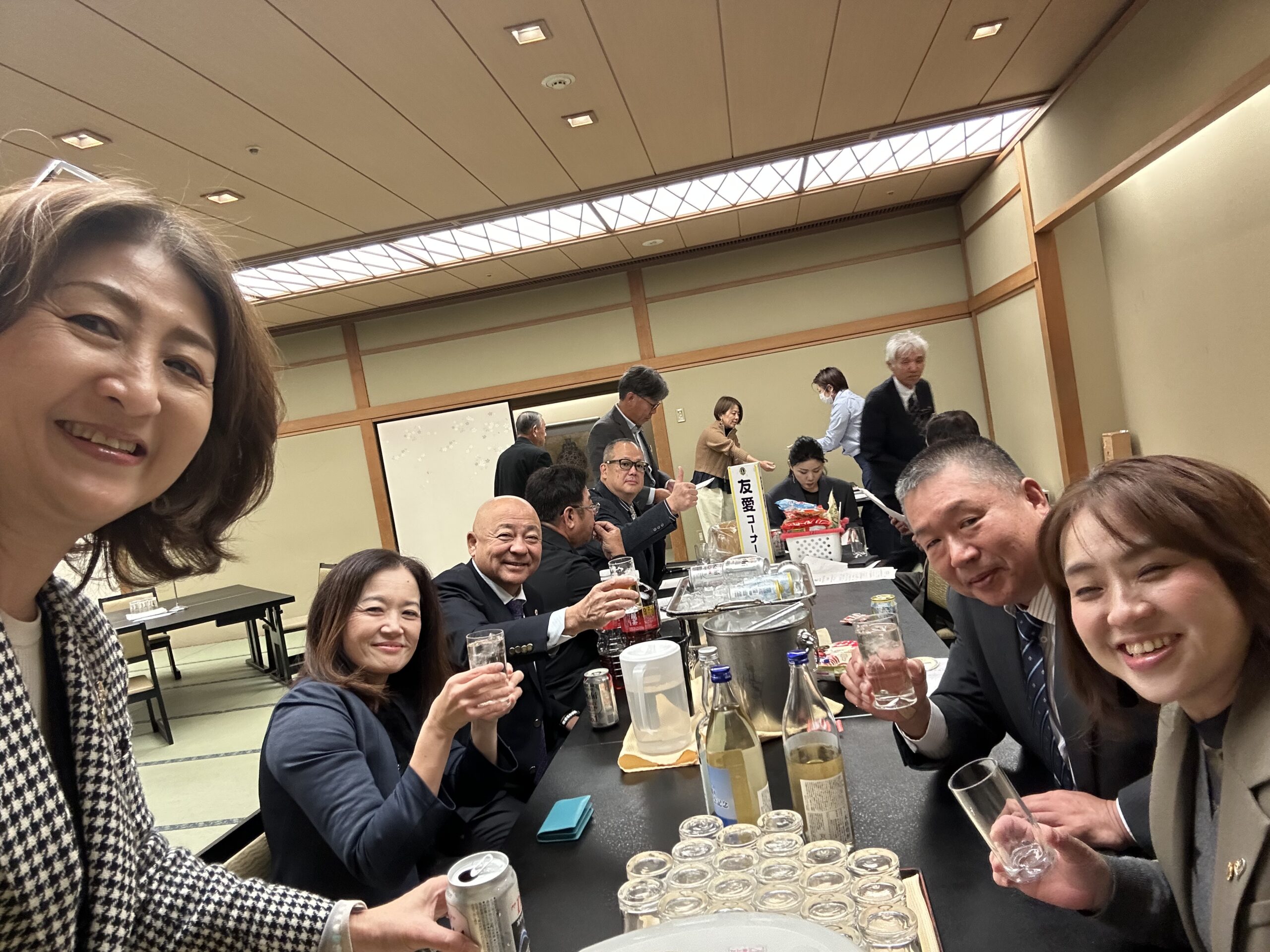 祝チャーターナイト45周年記念例会(第1092回例会)報告